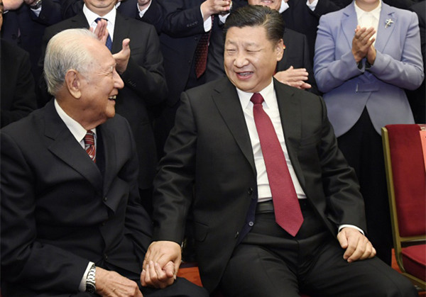 温暖的力量 感人的瞬间——习近平总书记会见全国道德模范代表引发强烈反响