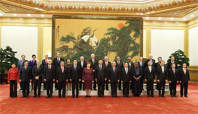 习近平会见出席“2017从都国际论坛”外方嘉宾