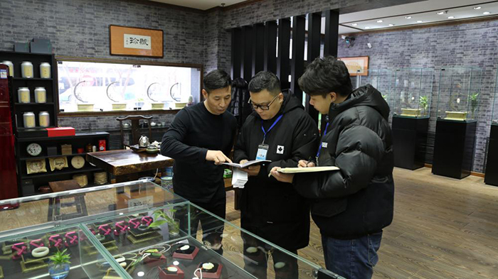 镜头丨巴州紧盯节点纠治“四风”