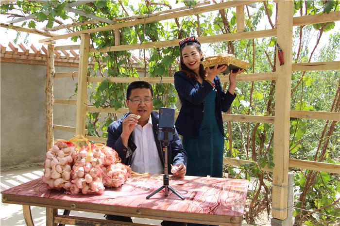 镜头丨“减负”之后，他们在忙什么