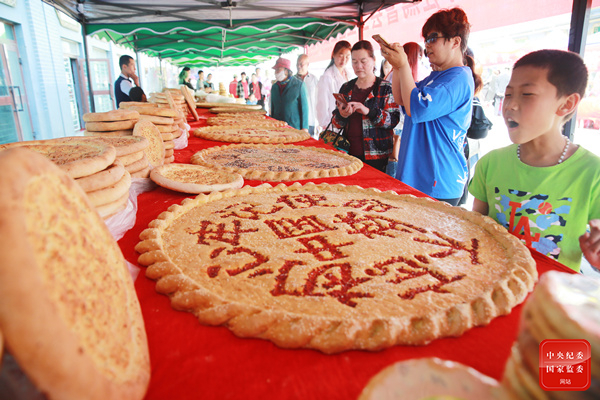 镜头 | 今年五一，旅游火了