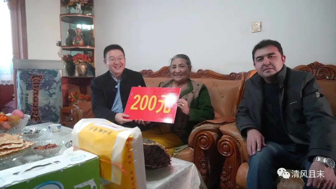 100.jpg