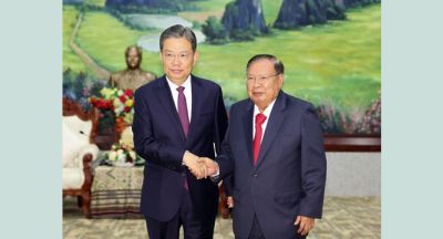 赵乐际对老挝进行正式友好访问
